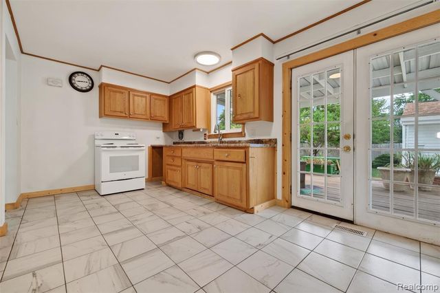 310 Tamarac Drive, Davison, MI 48423