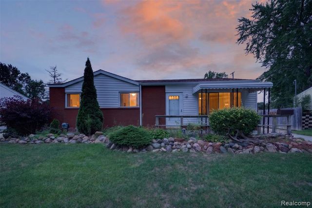 310 Tamarac Drive, Davison, MI 48423