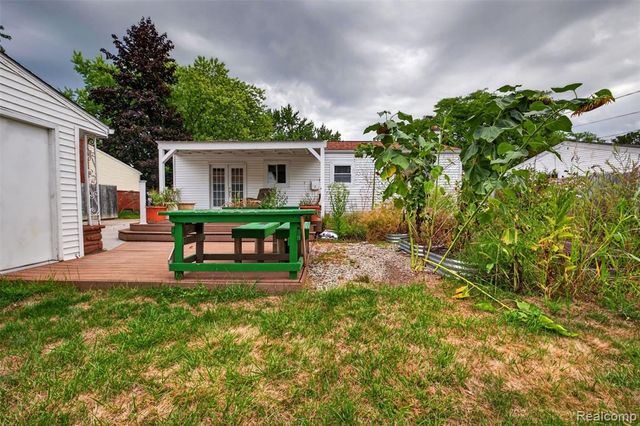 310 Tamarac Drive, Davison, MI 48423
