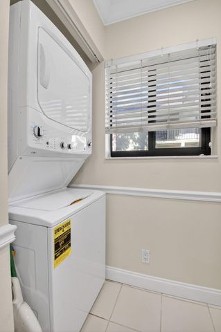 159 NW 70th Street 403, Boca Raton, FL 33487