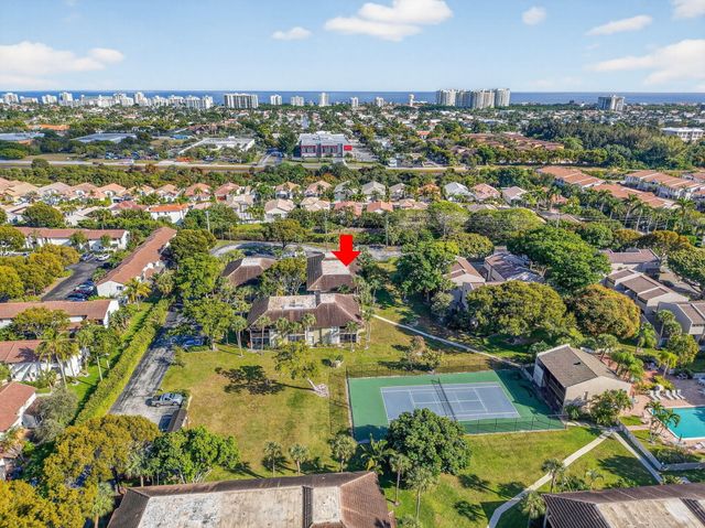 159 NW 70th Street 403, Boca Raton, FL 33487