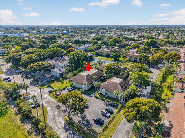 159 NW 70th Street 403, Boca Raton, FL 33487