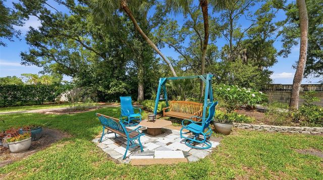 27 DOMINICA DRIVE, Englewood, FL 34223