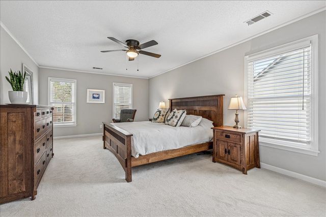 2686 FOX CREEK DR, Germantown, TN 38138