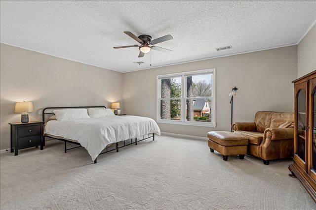 2686 FOX CREEK DR, Germantown, TN 38138