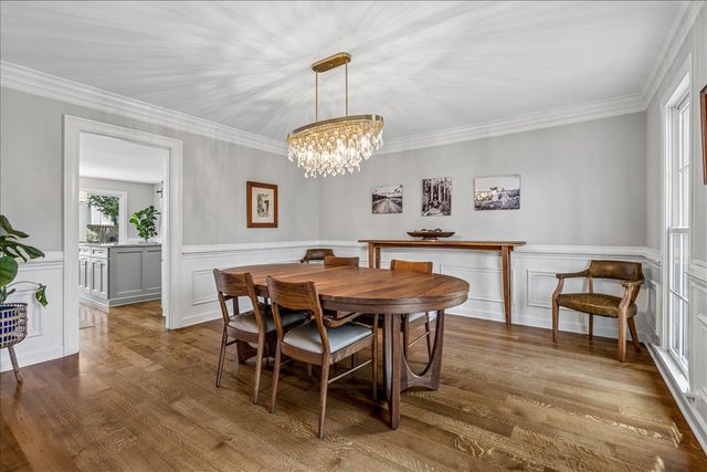 2686 FOX CREEK DR, Germantown, TN 38138