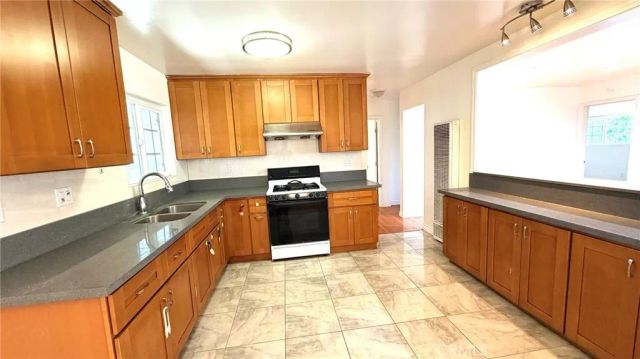11850 Basye Street, El Monte, CA 91732