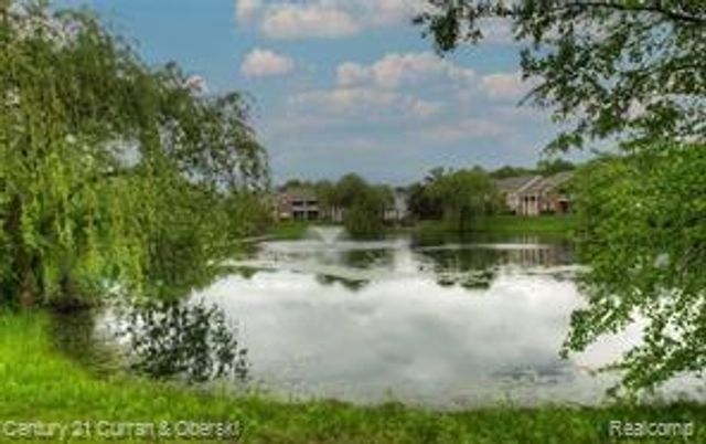 16815 Dover Drive 146, Northville Township, MI 48168