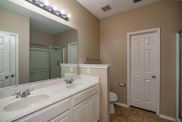 5140 Meandering Creek Court, Fort Worth, TX 76179