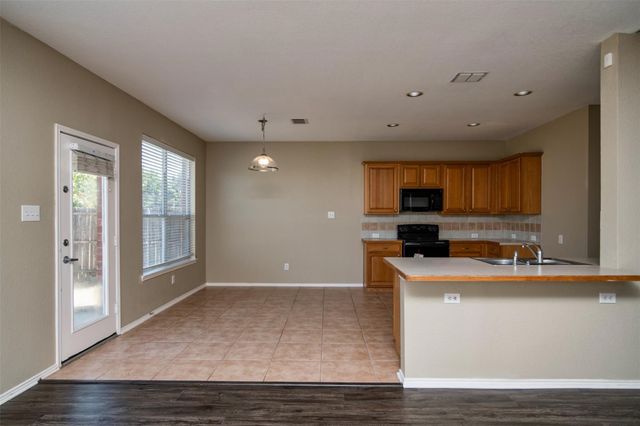 5140 Meandering Creek Court, Fort Worth, TX 76179