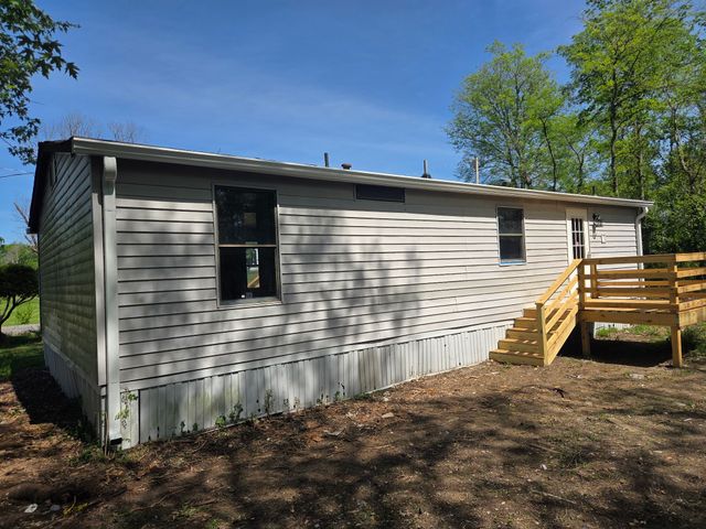 110 Hinkle Hill St, E, Bell Buckle, TN 37020