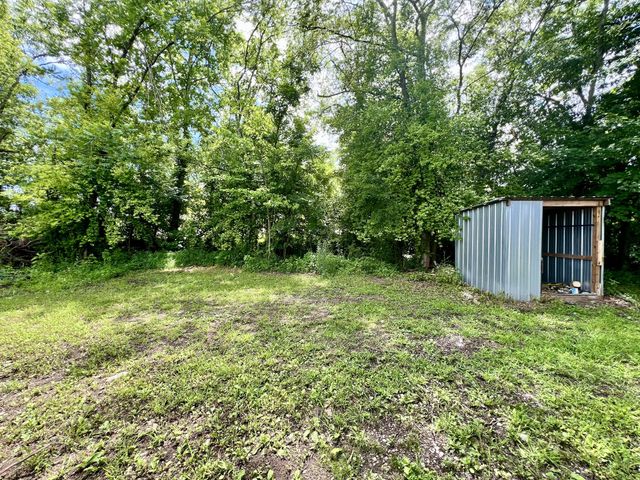 110 Hinkle Hill St, E, Bell Buckle, TN 37020