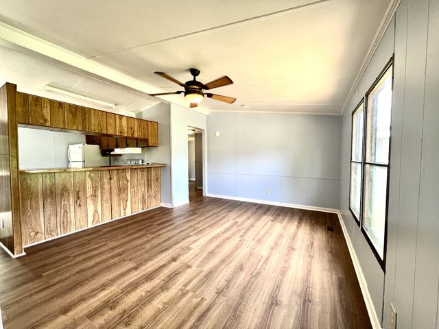 110 Hinkle Hill St, E, Bell Buckle, TN 37020