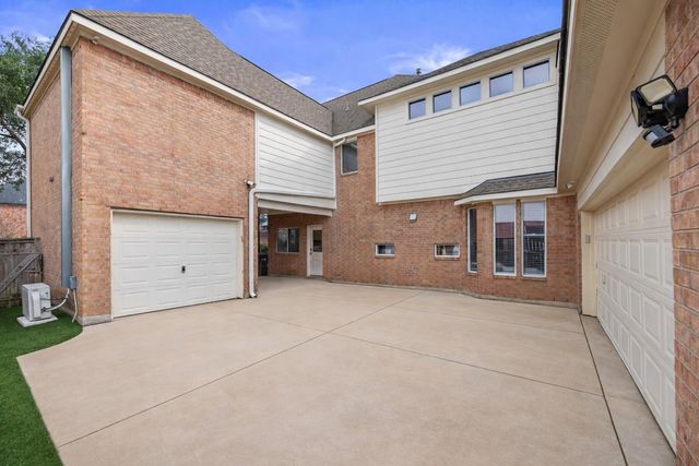 8607 Jackson Creek Bend Lane, Humble, TX 77396