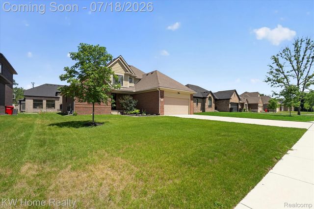 21926 Duns Scotus Street, Southfield, MI 48075