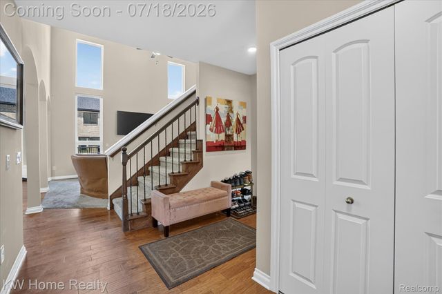 21926 Duns Scotus Street, Southfield, MI 48075
