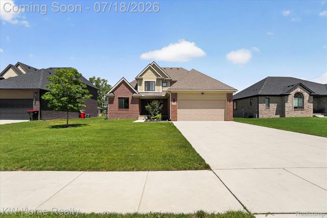 21926 Duns Scotus Street, Southfield, MI 48075