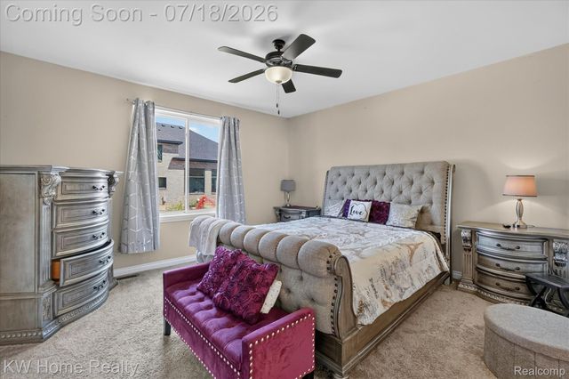 21926 Duns Scotus Street, Southfield, MI 48075