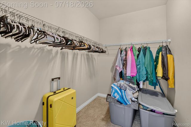 21926 Duns Scotus Street, Southfield, MI 48075