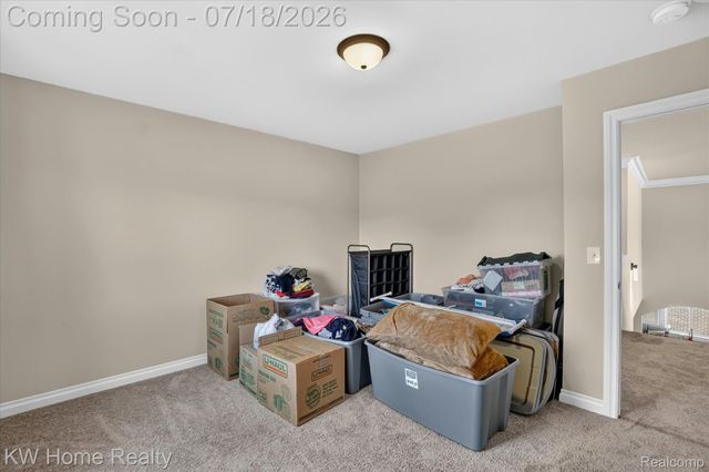 21926 Duns Scotus Street, Southfield, MI 48075