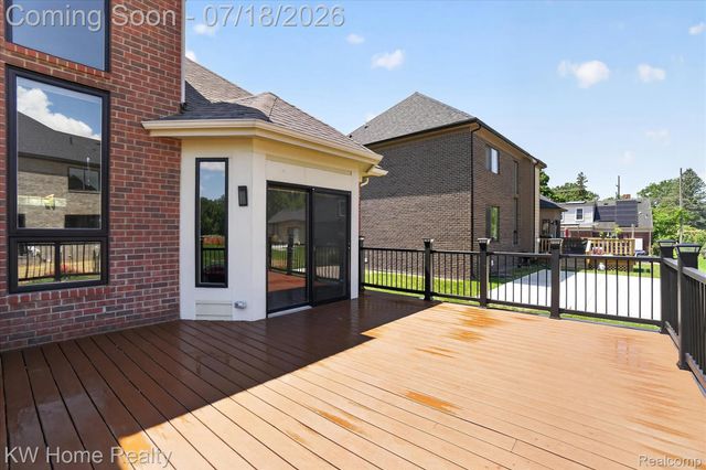 21926 Duns Scotus Street, Southfield, MI 48075