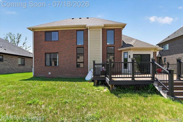 21926 Duns Scotus Street, Southfield, MI 48075