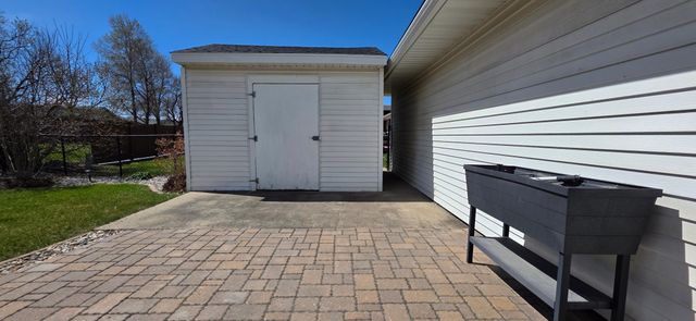 925 Riverview Drive, Valley City, ND 58072