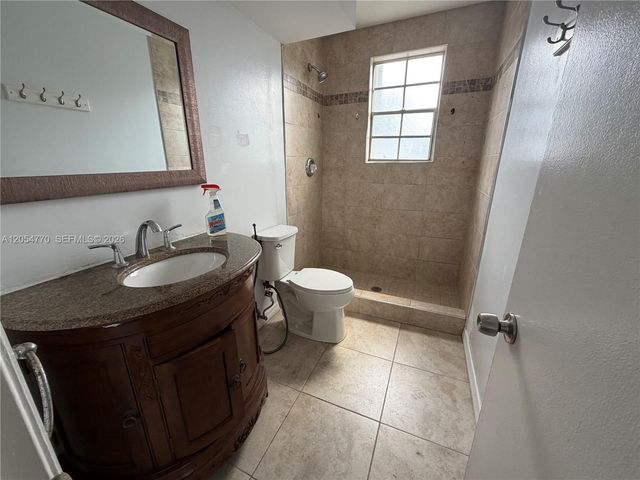 14444 SW 92nd Terrace 14444, Miami, FL 33186