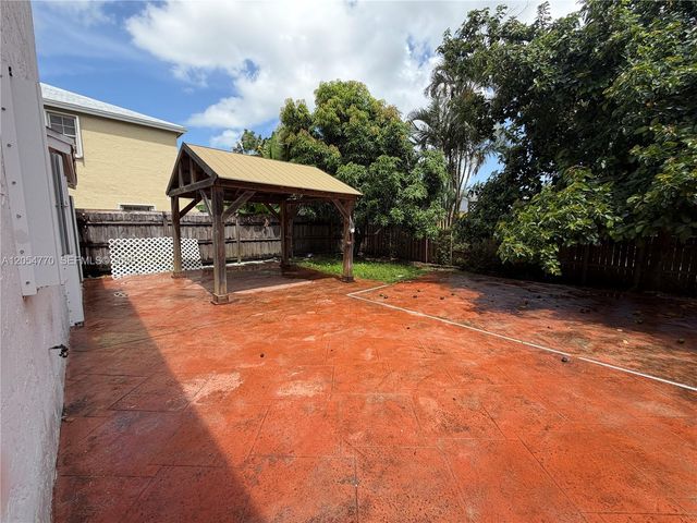 14444 SW 92nd Terrace 14444, Miami, FL 33186