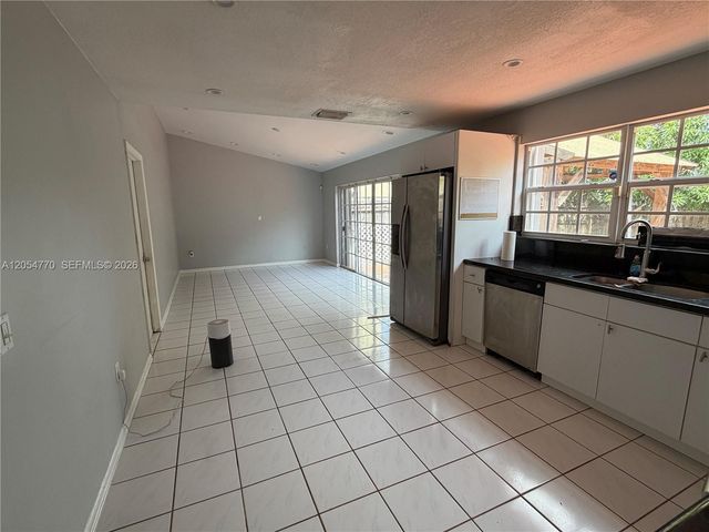 14444 SW 92nd Terrace 14444, Miami, FL 33186