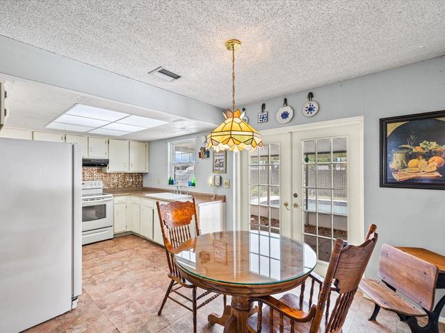 11423 WHEELING DRIVE, Tampa, FL 33625