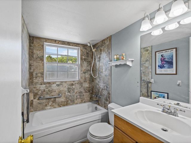 11423 WHEELING DRIVE, Tampa, FL 33625