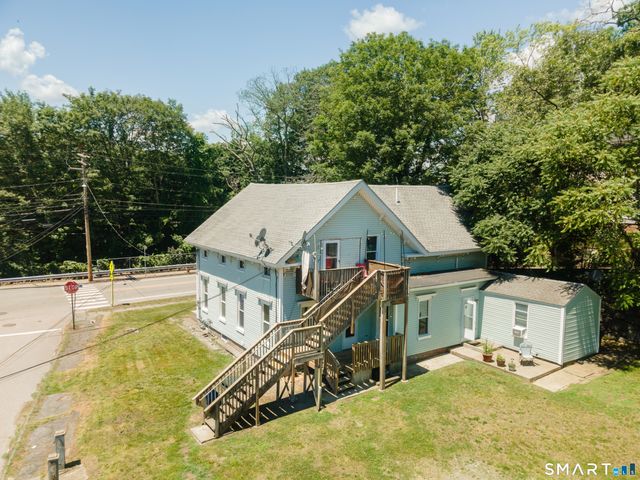84 Laurel Hill Avenue, Norwich, CT 06360