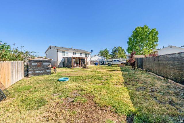 8172 W BOWLER CIR, Magna, UT 84044