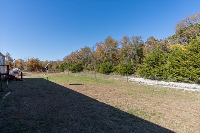 9959 Fm 2071, Valley View, TX 76272