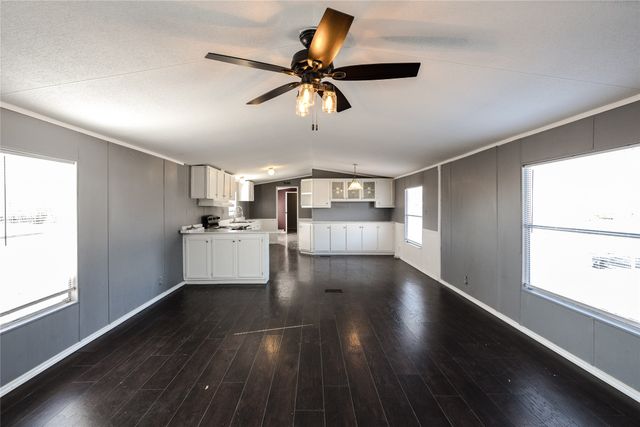 9959 Fm 2071, Valley View, TX 76272