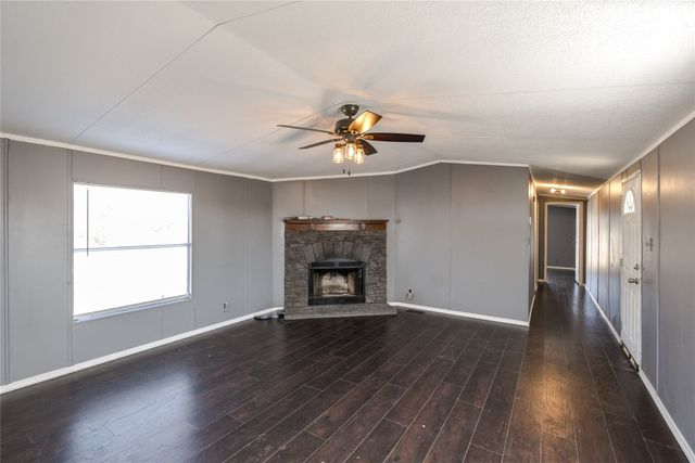 9959 Fm 2071, Valley View, TX 76272