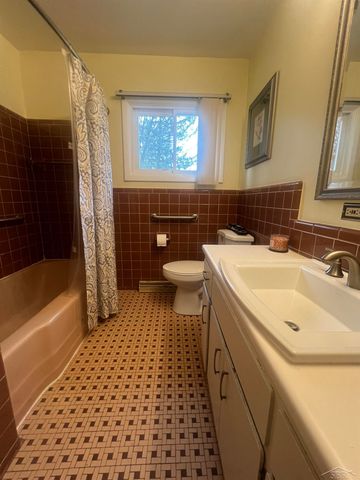 3455 Mannion Road, Saginaw, MI 48603
