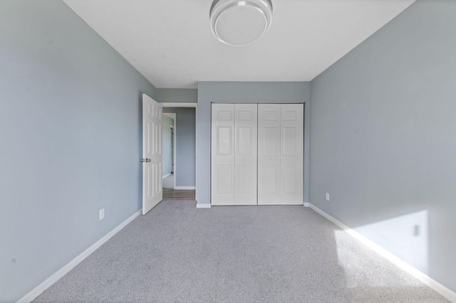 2524 Aly Sheba Drive, Burlington, KY 41005