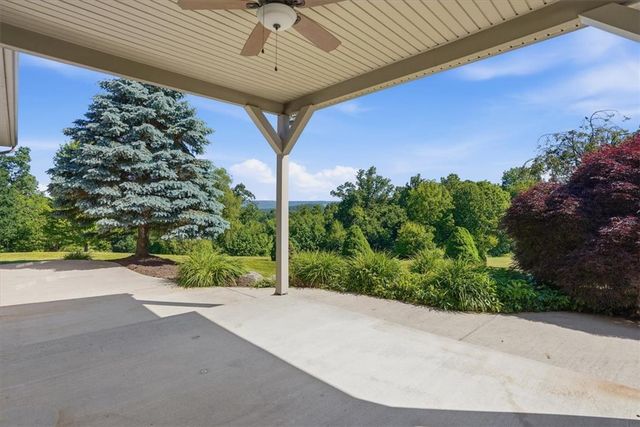 2150 Park Place, North Whitehall Twp, PA 18080