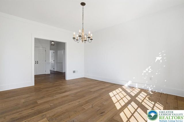 2150 Park Place, North Whitehall Twp, PA 18080