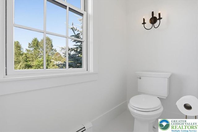 2150 Park Place, North Whitehall Twp, PA 18080