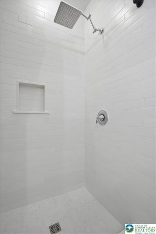 2150 Park Place, North Whitehall Twp, PA 18080