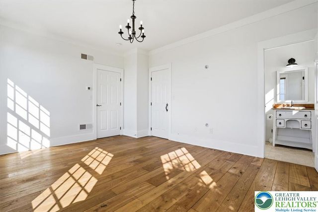 2150 Park Place, North Whitehall Twp, PA 18080