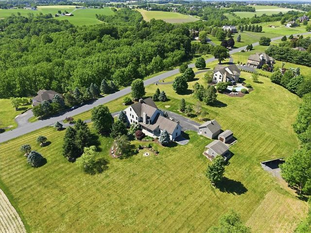 2150 Park Place, North Whitehall Twp, PA 18080