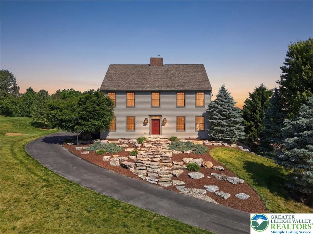 2150 Park Place, North Whitehall Twp, PA 18080