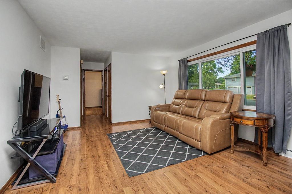 210 67th Avenue NE, Fridley, MN 55432 — photo 5