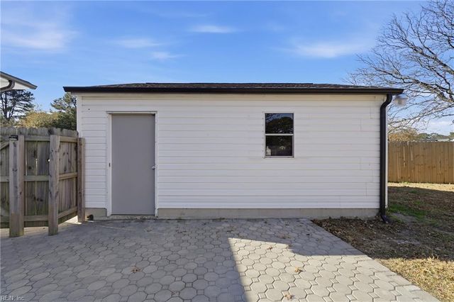 504 Cornick RD, Portsmouth, VA 23701