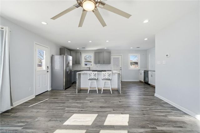 504 Cornick RD, Portsmouth, VA 23701