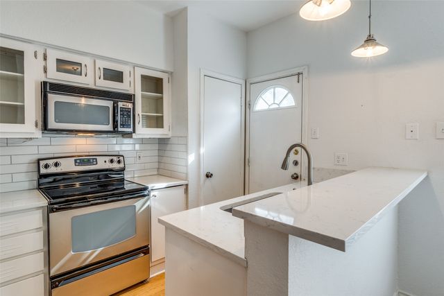 6123 Oram Street 12, Dallas, TX 75214